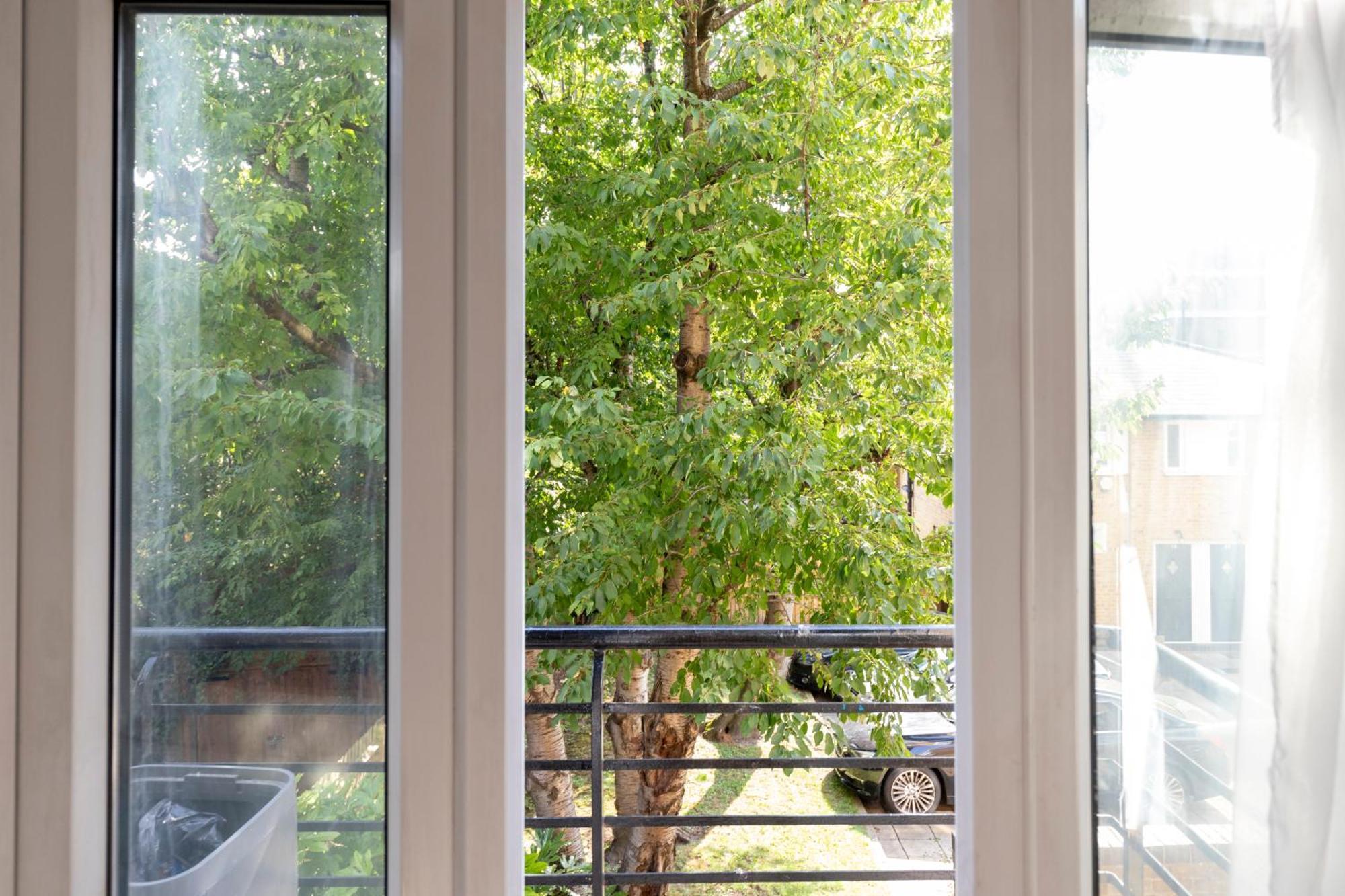 Cosy 2 Bedroom Flat In Manor House Londres Exterior foto